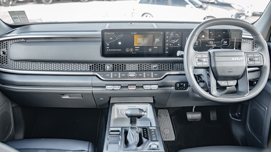 2025 Kia Tasman 11