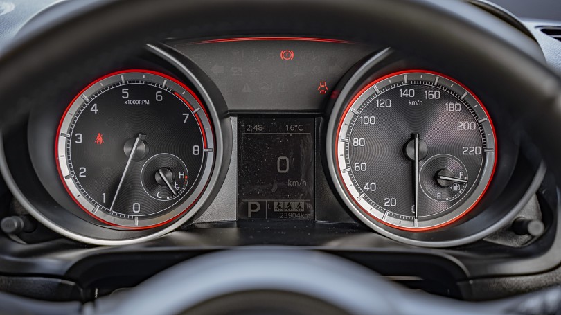 2023 Suzuki Swift 12