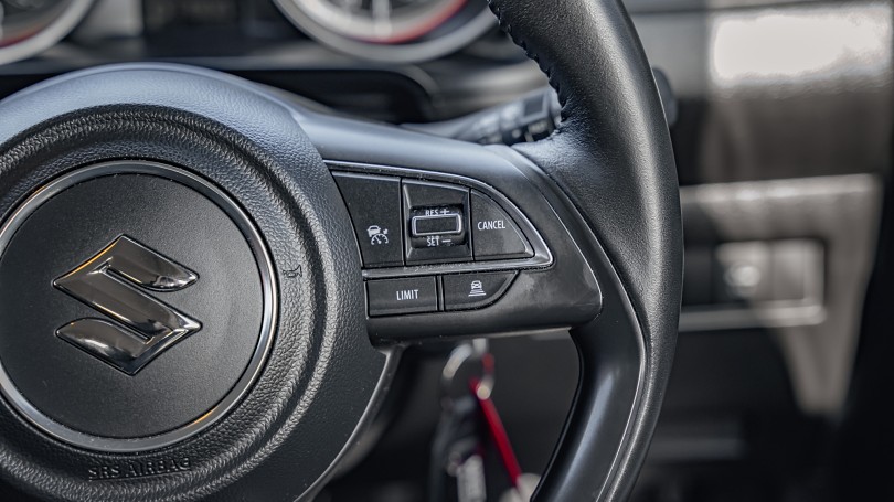 2023 Suzuki Swift 14