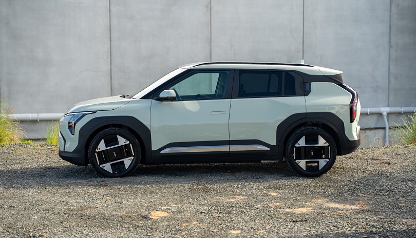 2025 Kia EV3 5