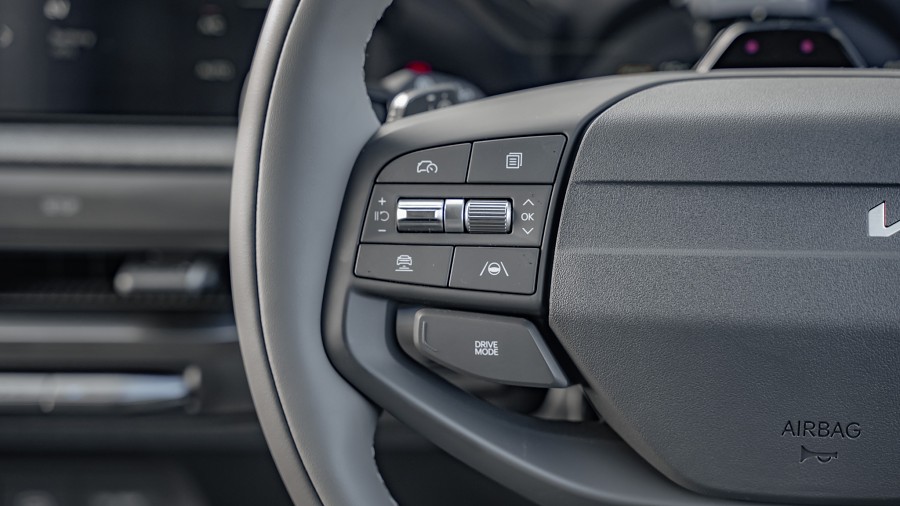 2025 Kia EV3 13