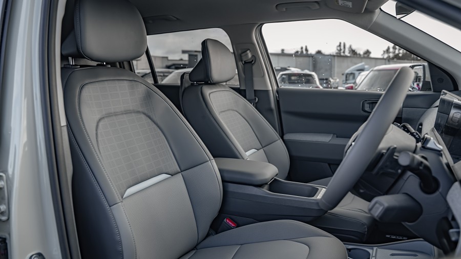 2025 Kia EV3 8