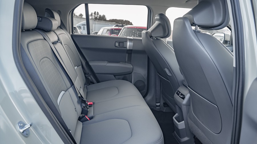 2025 Kia EV3 18