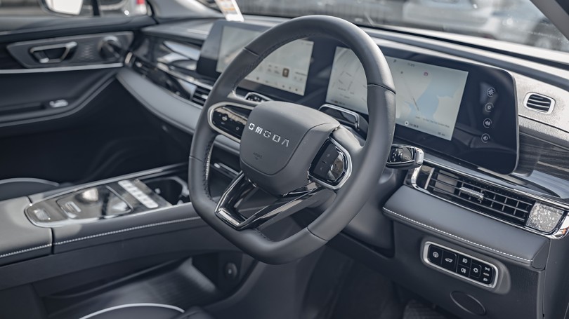 2025 OMODA E5 9