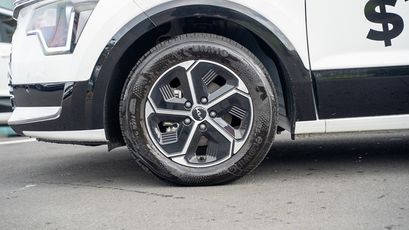 2025 Kia Niro 6