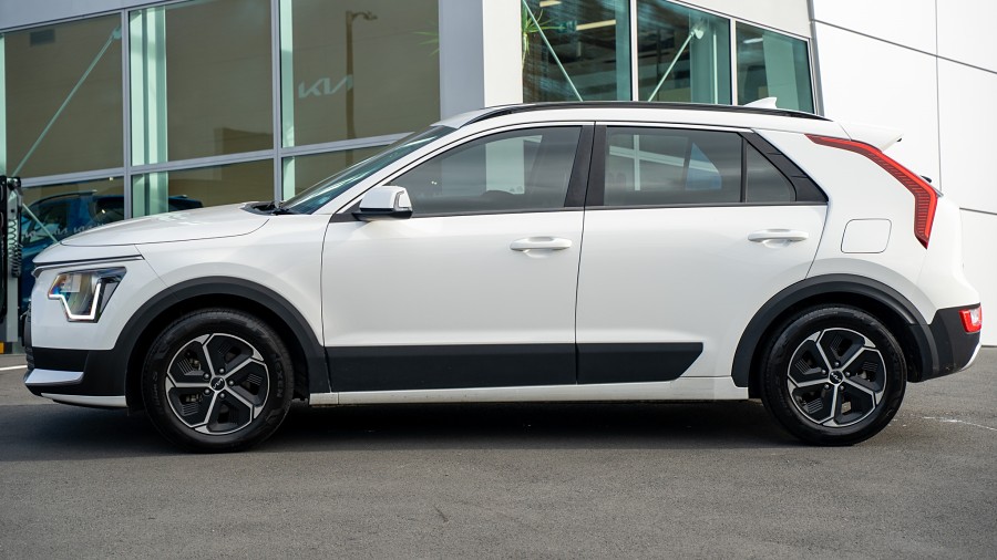 2025 Kia Niro 5