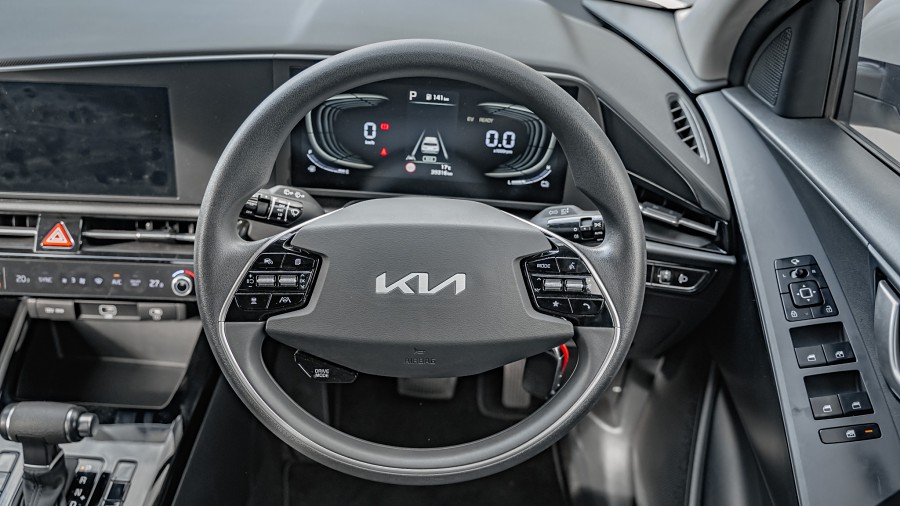 2025 Kia Niro 11