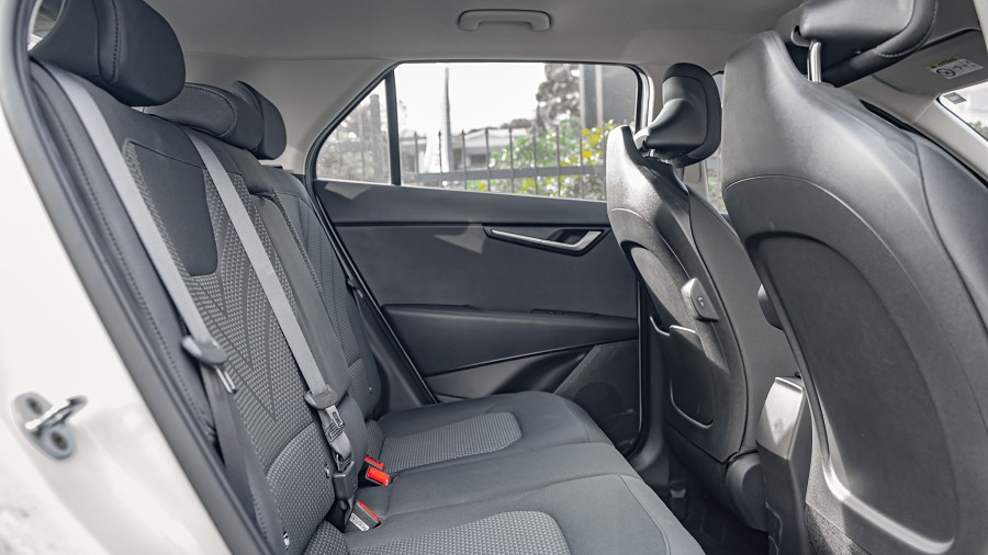 2025 Kia Niro 15