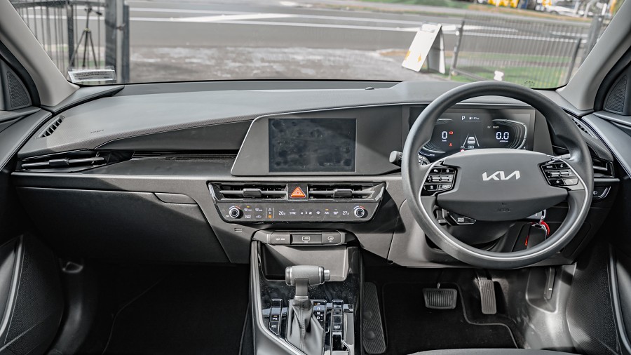2025 Kia Niro 10