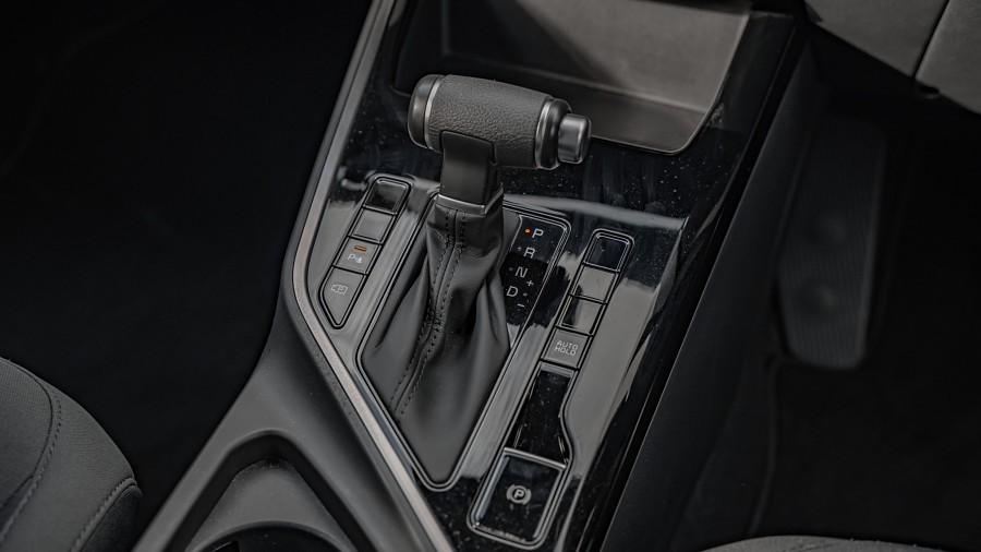 2025 Kia Niro 16