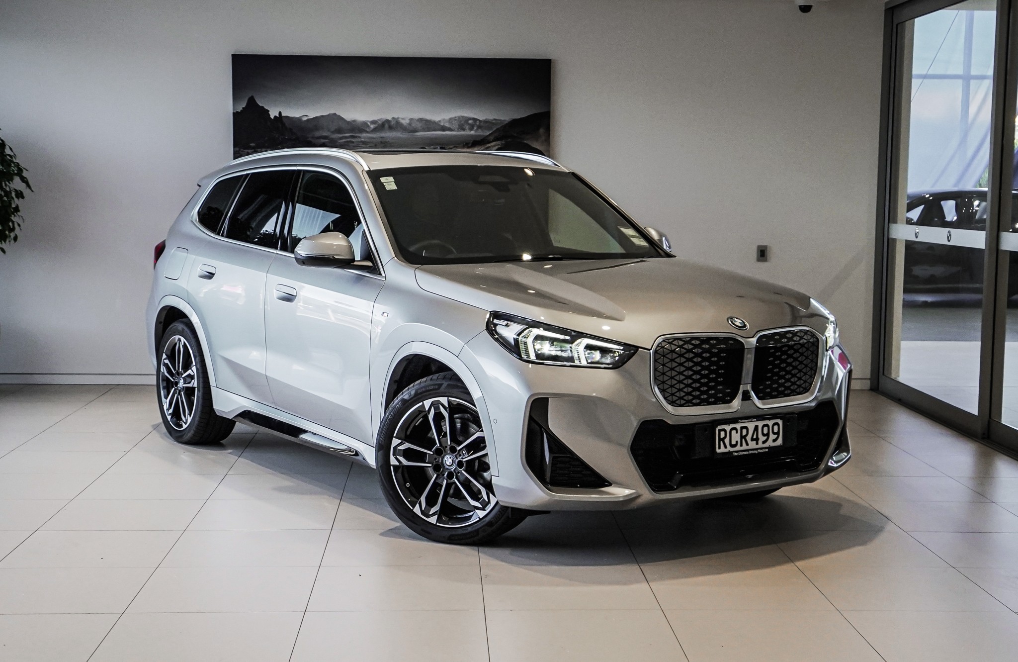 BMW iX1 xDrive30