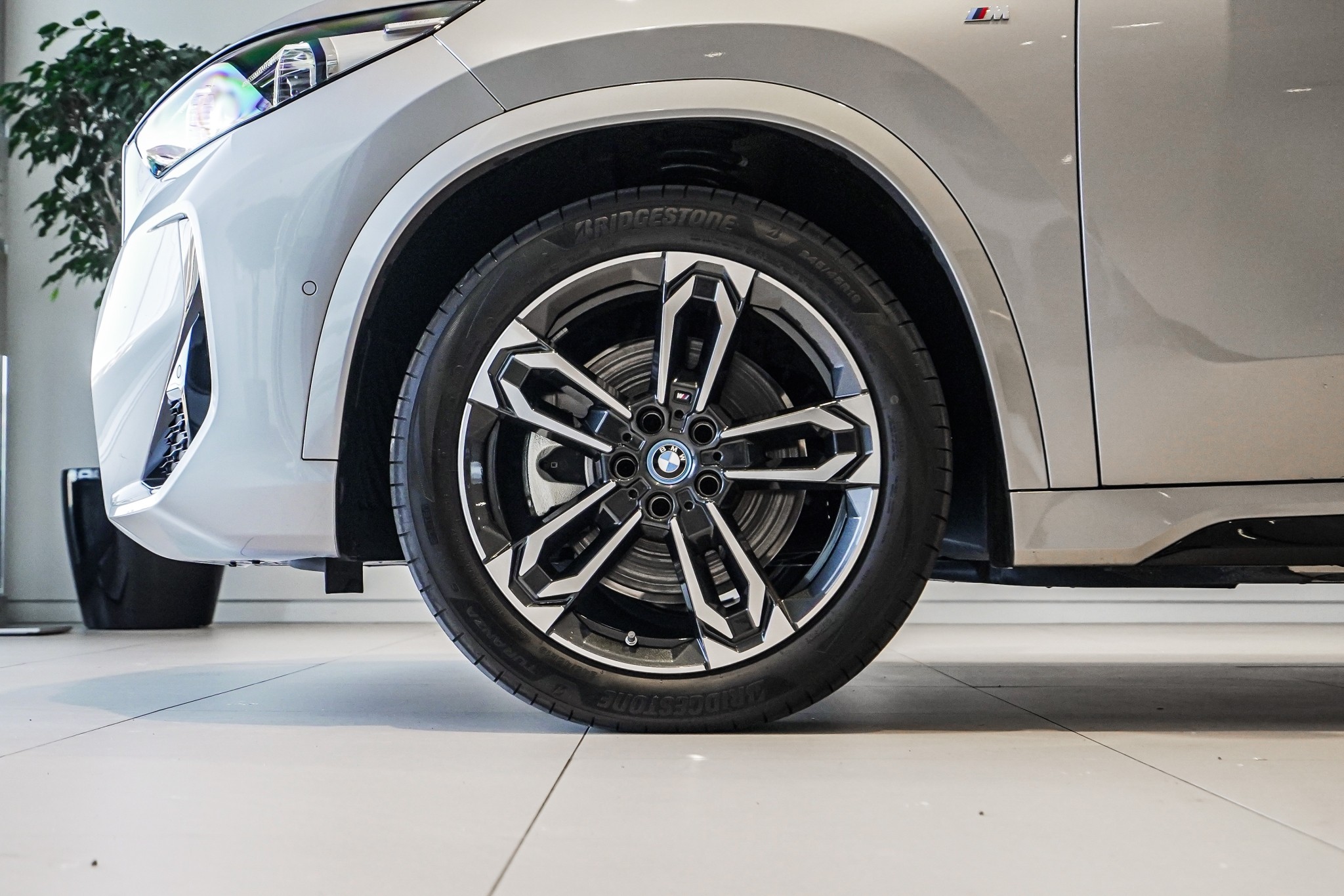 BMW iX1 xDrive30