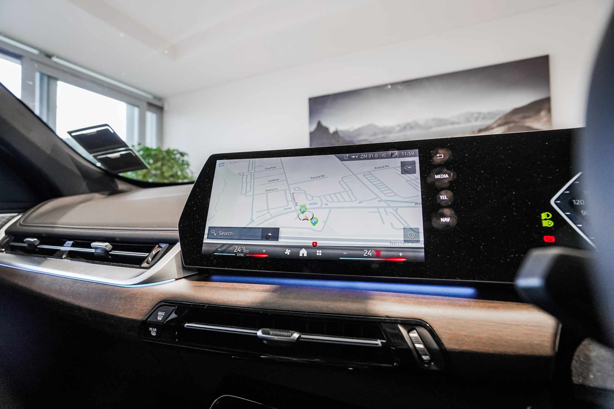 BMW iX1 xDrive30