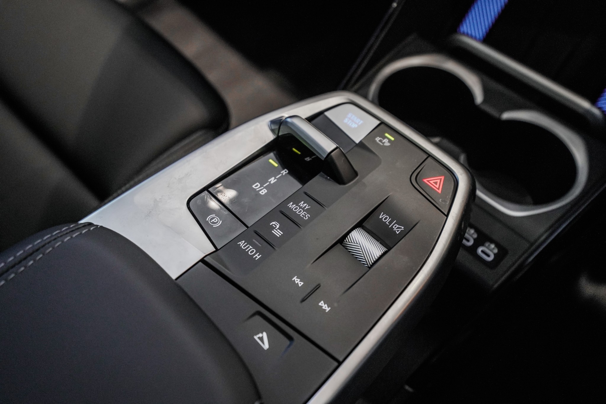 BMW iX1 xDrive30