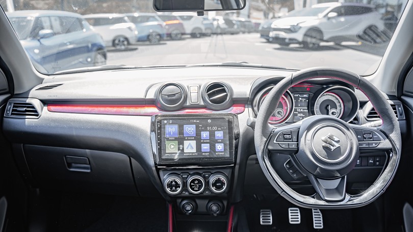 2025 Suzuki Swift 10