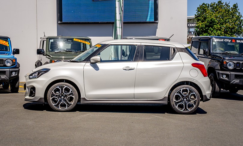 2025 Suzuki Swift 5