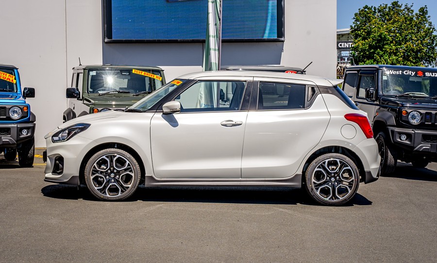 2025 Suzuki Swift 5