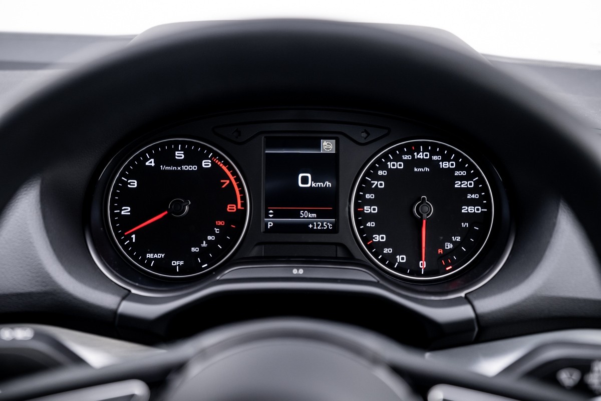 Audi Q2 35 TFSI S TRONIC 110 KW