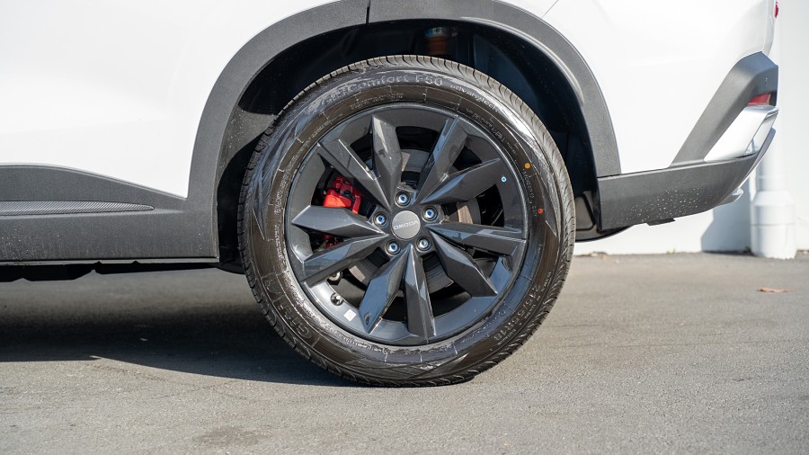 2025 OMODA C5 7