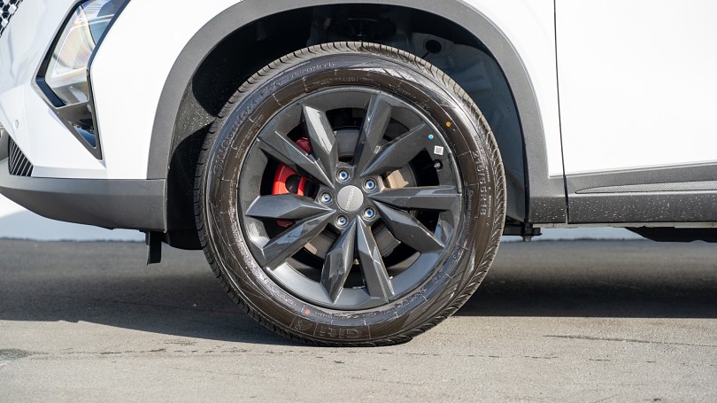 2025 OMODA C5 6