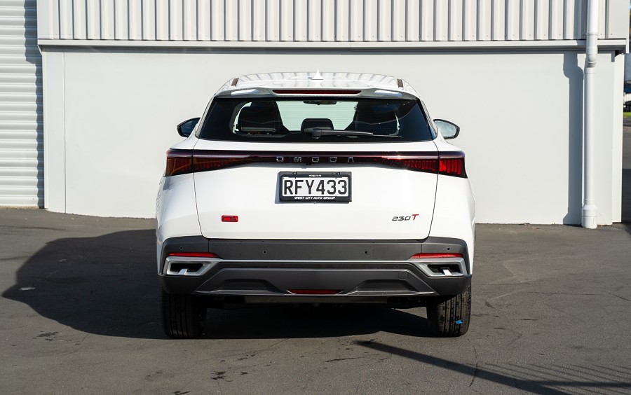 2025 OMODA C5 4