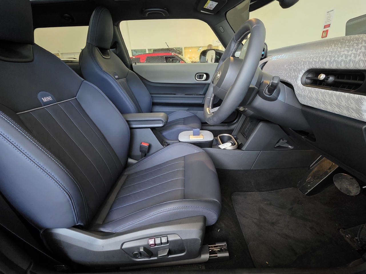 MINI Cooper C