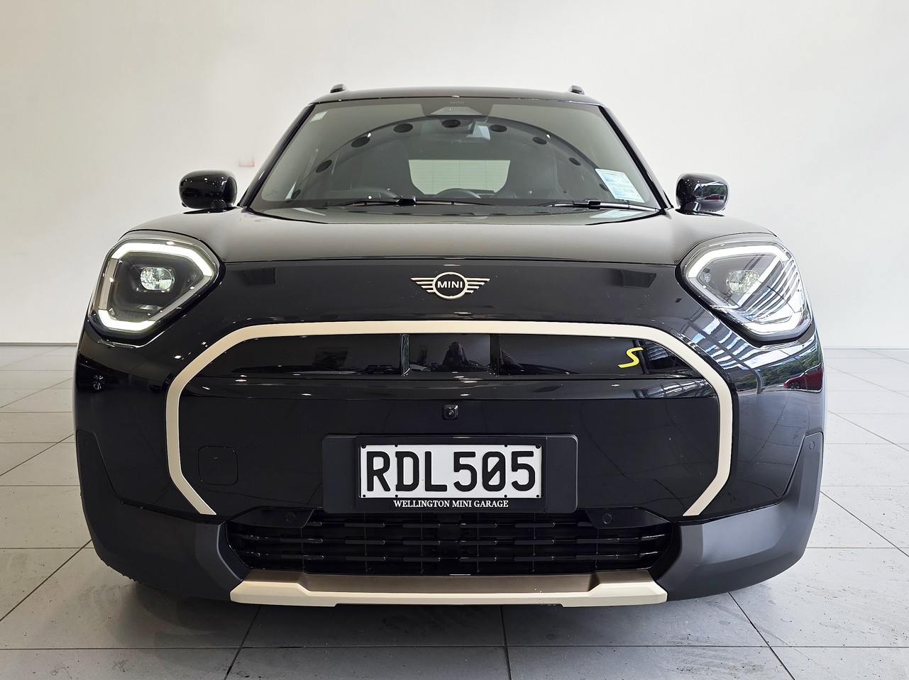 MINI Aceman SE
