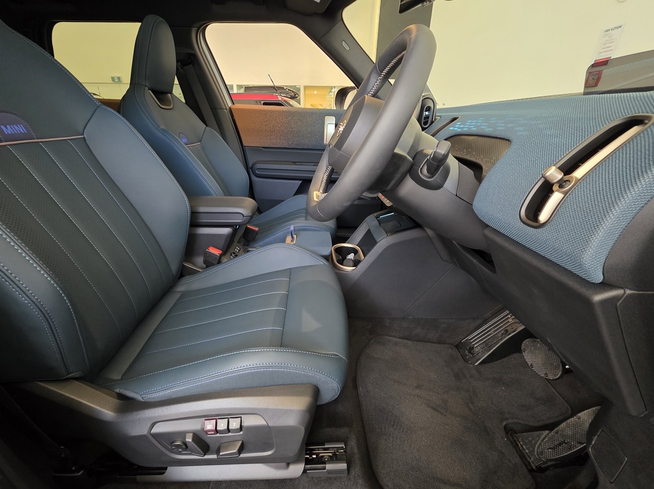 MINI Countryman E Favoured Spec