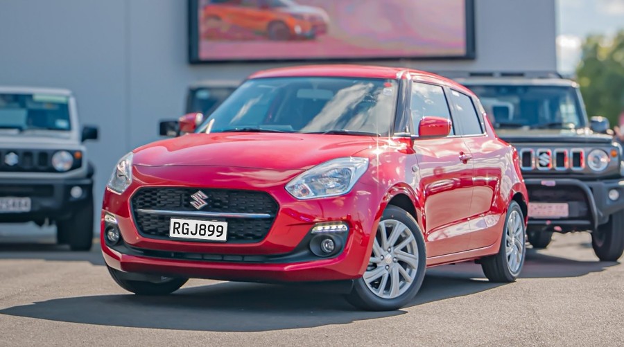 2025 Suzuki Swift 1