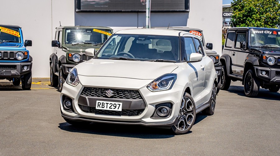 2025 Suzuki Swift 1