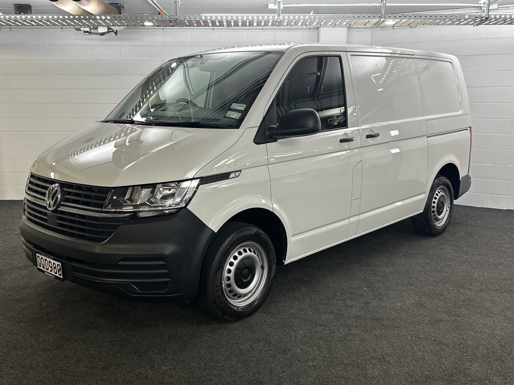 Volkswagen Transporter SWB 340Nm DSG Runner