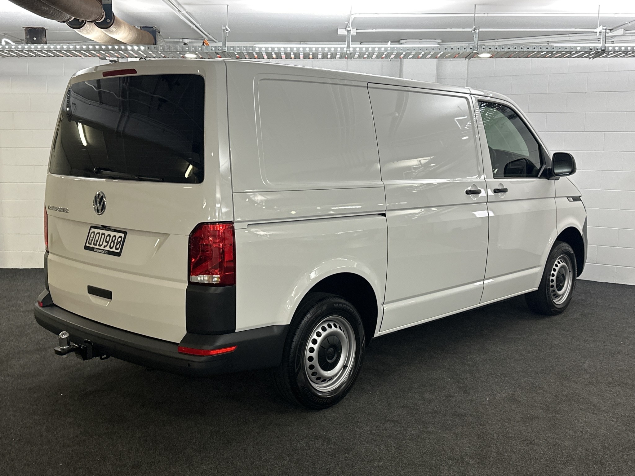 Volkswagen Transporter SWB 340Nm DSG Runner