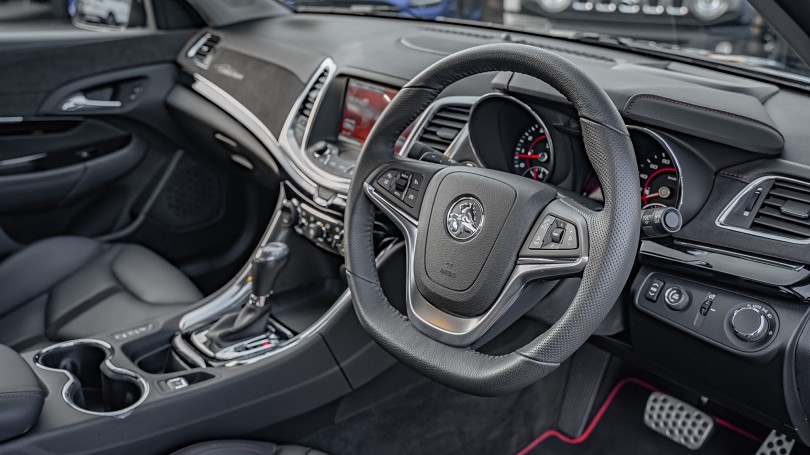 2017 Holden Commodore 12