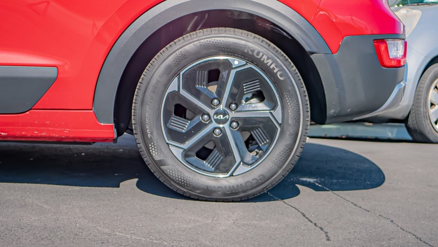 2025 Kia Niro 7