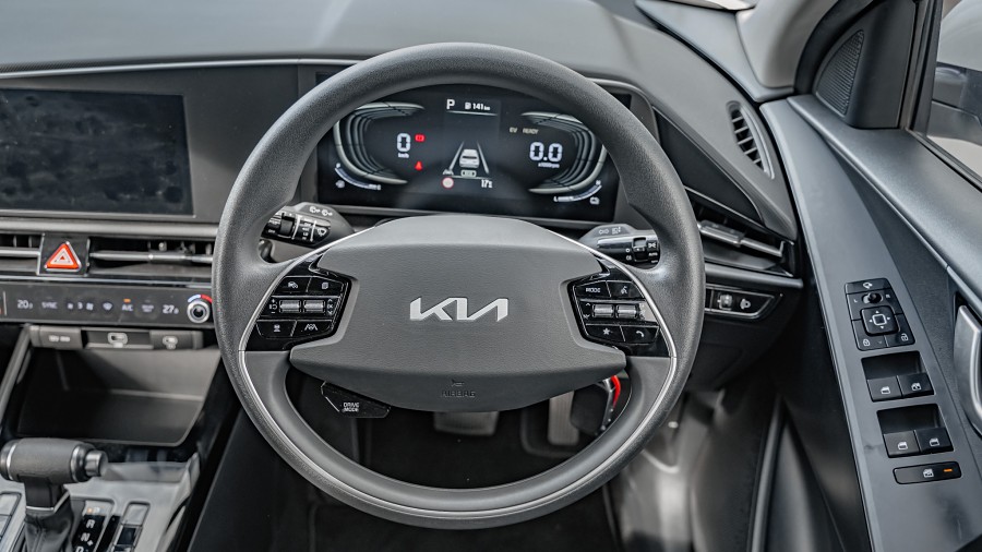 2025 Kia Niro 11