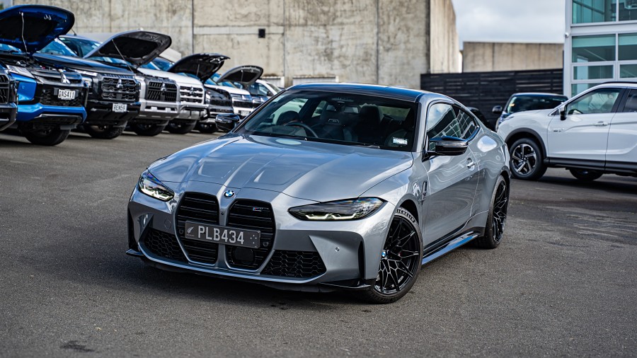 2022 BMW M4 1