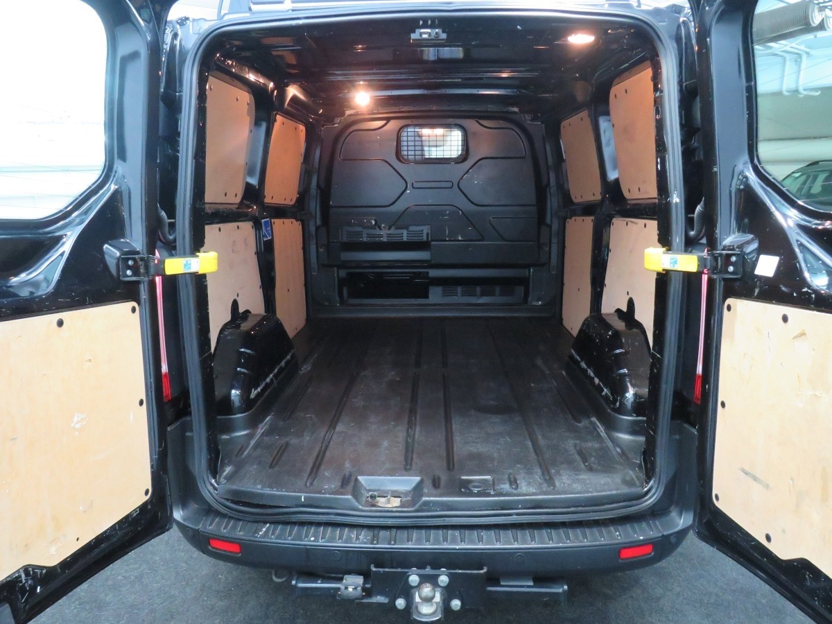 Ford Transit CUSTOM SWB