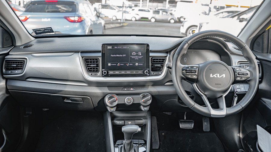 2025 Kia Stonic 9