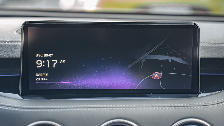 2021 Kia Stinger 16