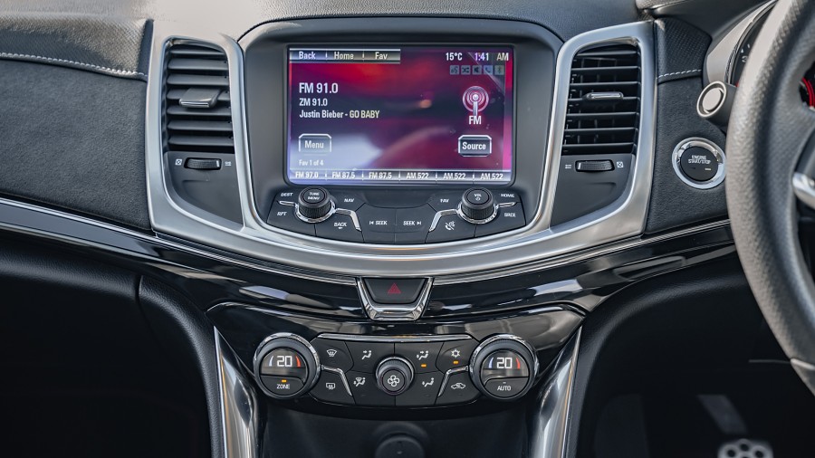 2018 Holden Commodore 16