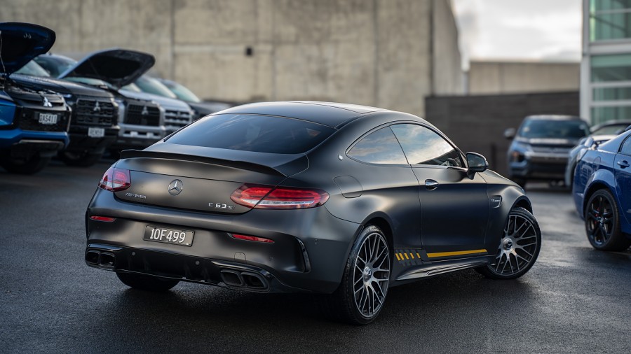 2023 Mercedes-Benz C 63 S 2