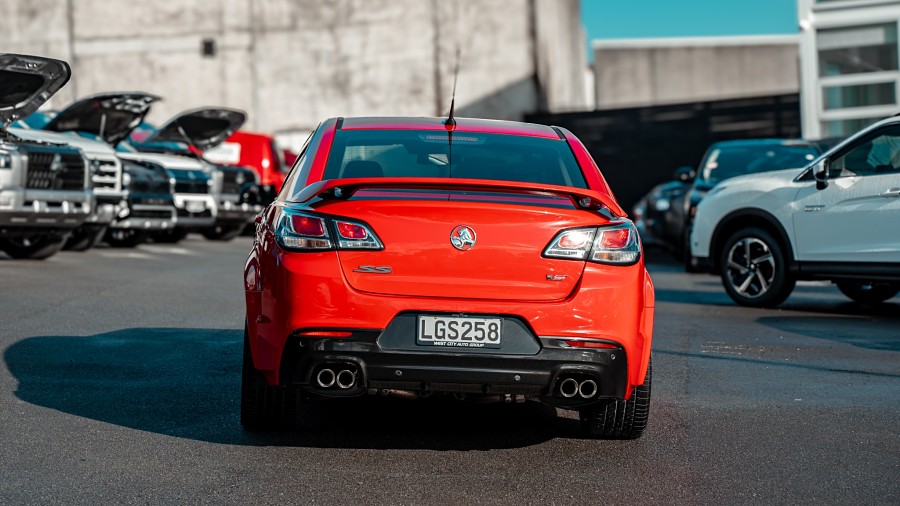 2018 Holden Commodore 4