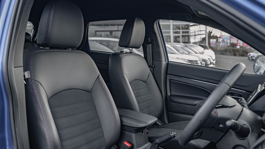 2024 Mitsubishi ASX 8