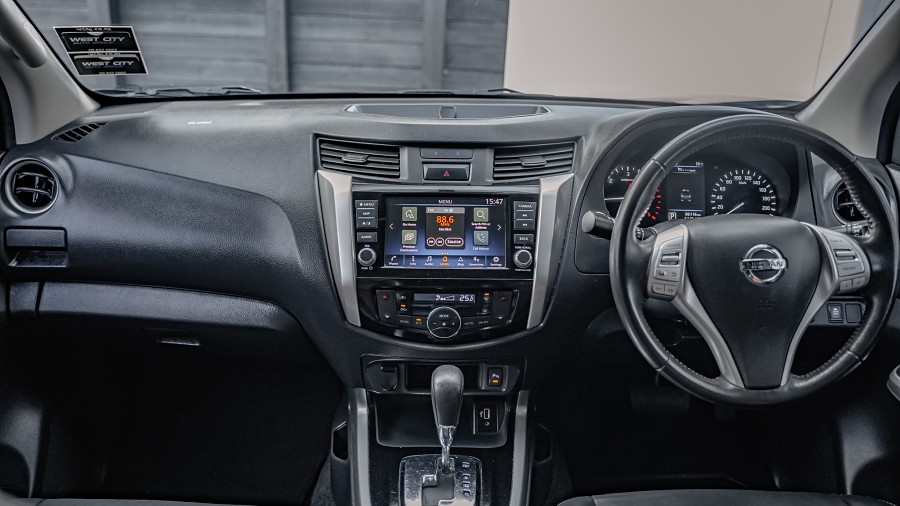 2019 Nissan Navara 10