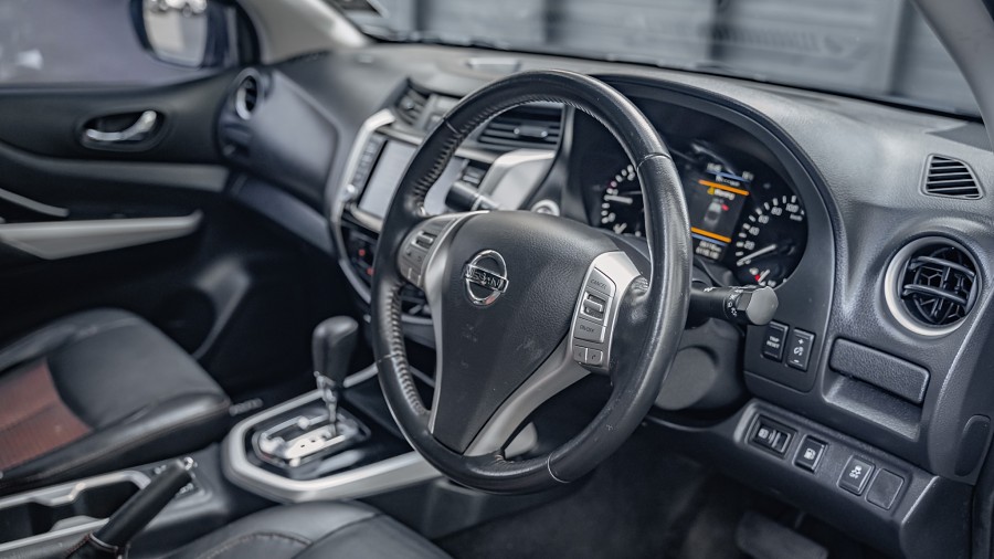 2019 Nissan Navara 9