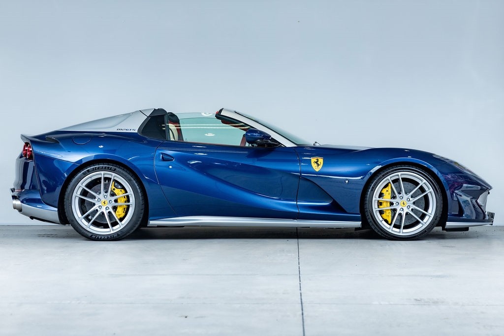 Ferrari 812 GTS