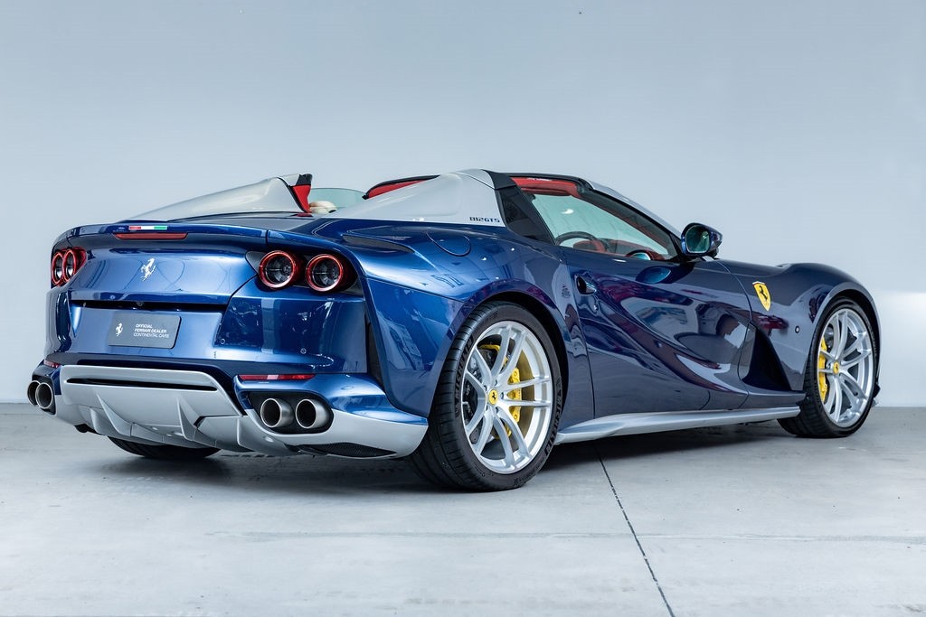 Ferrari 812 GTS