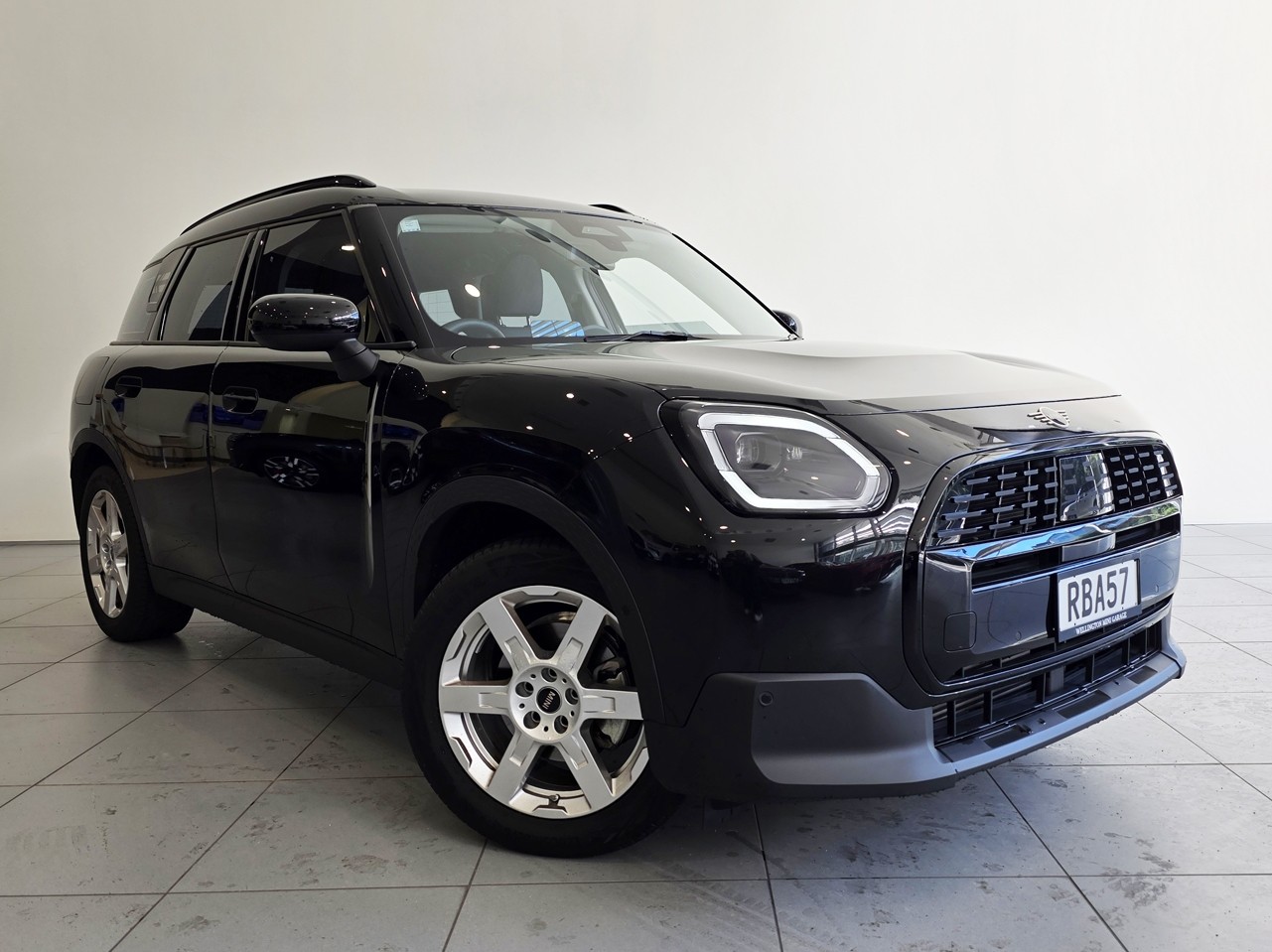 MINI Countryman C Core