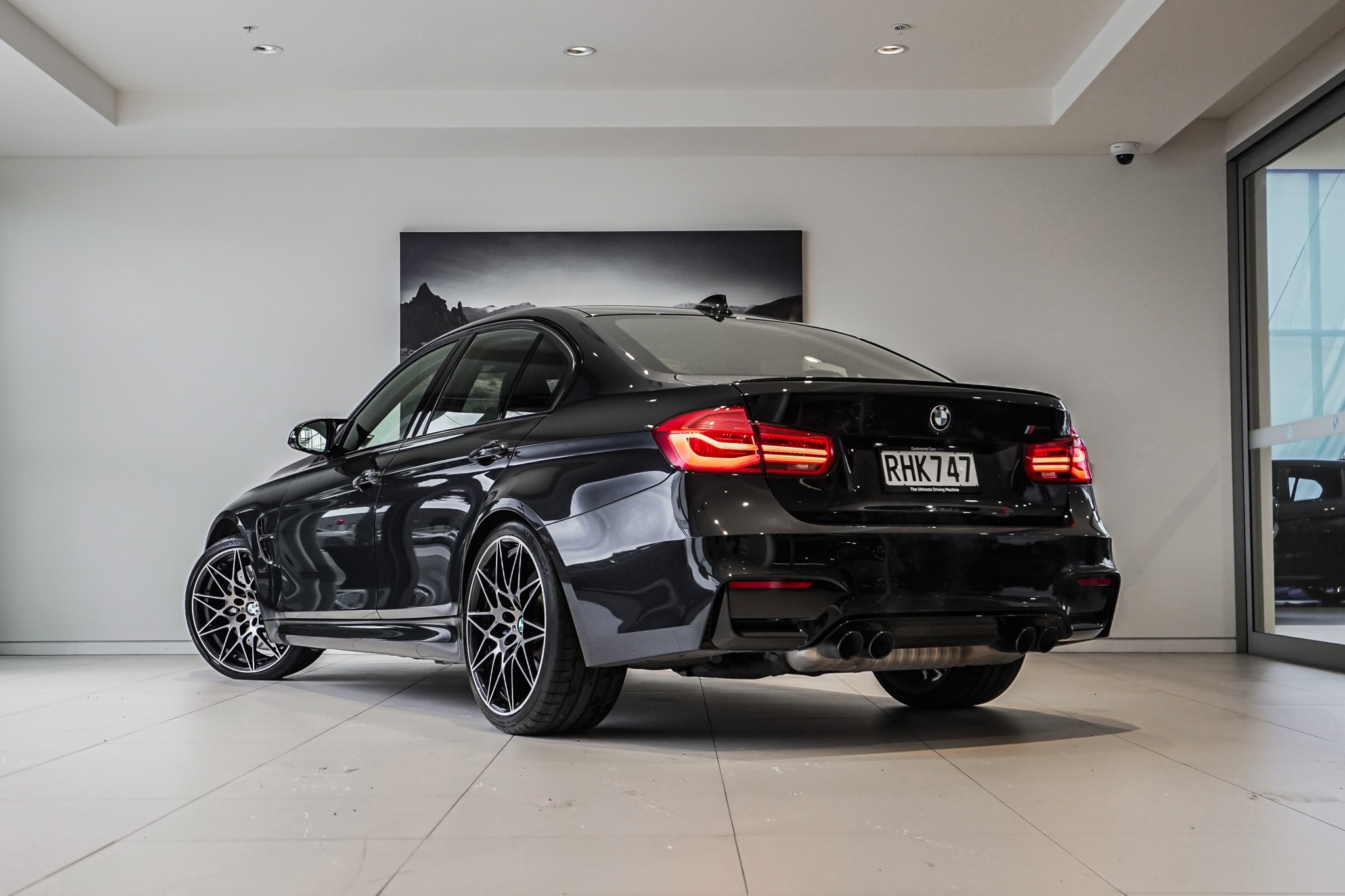 BMW M3 Competition sedan SE