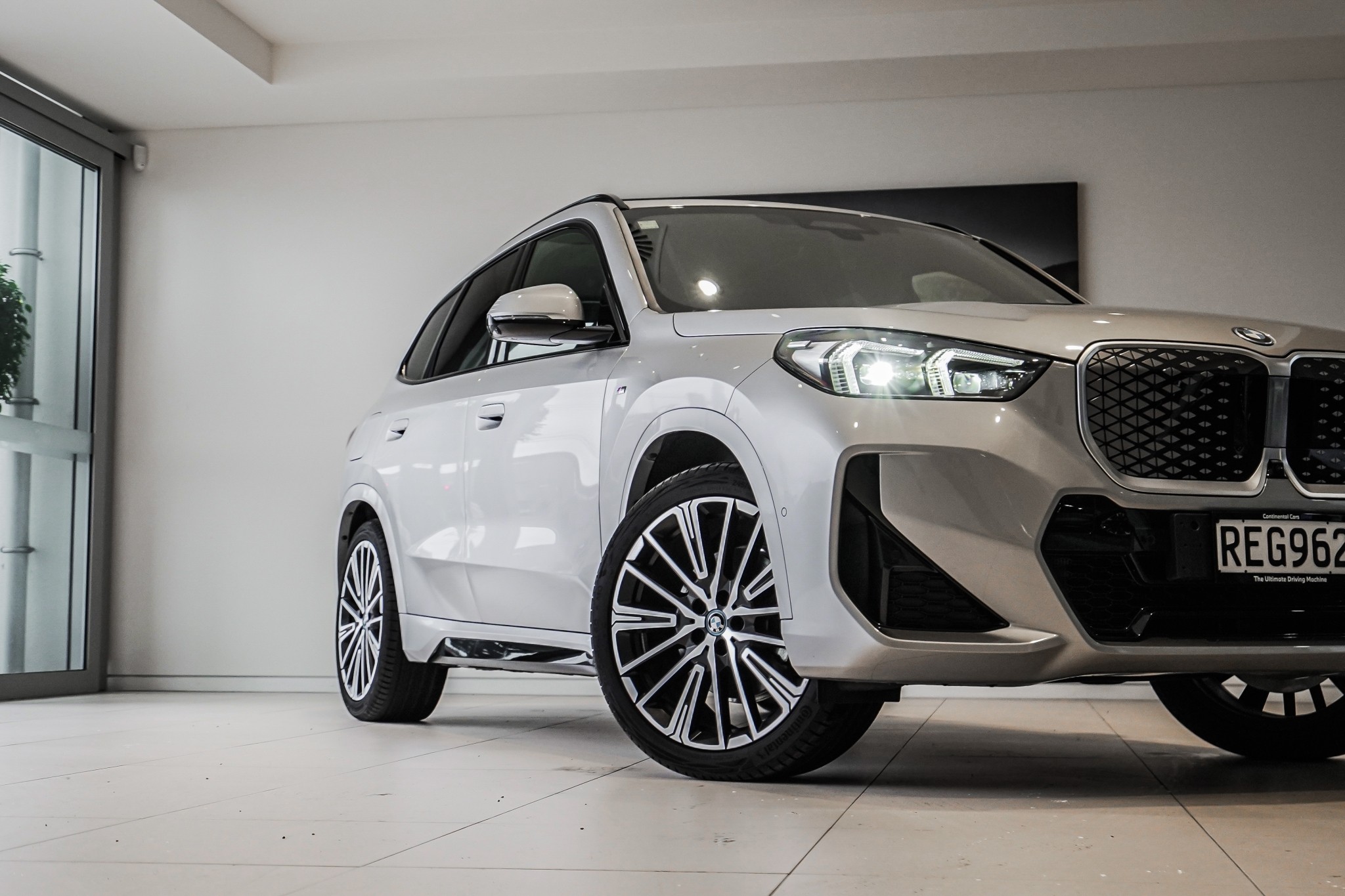BMW iX1 xDrive30